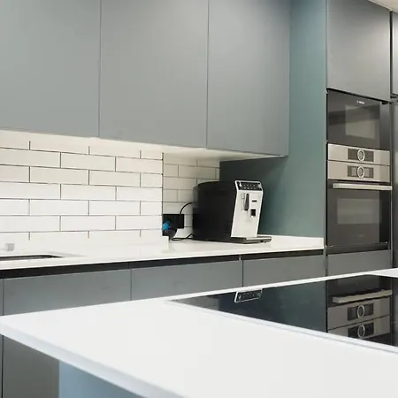 Modern & Cozy Flat With Tennis Court Apartamento *